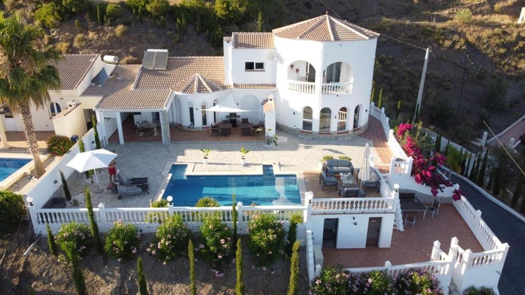 Villa Pura Vida Andalusien Algarrobo Exterior photo